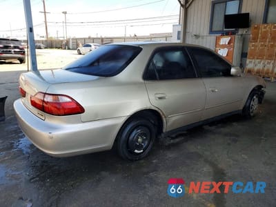 Trzecie zdjęcie samochodu z tyłu: 2000 HONDA ACCORD SE VIN:JHMCG6694YC016695 - miniatura