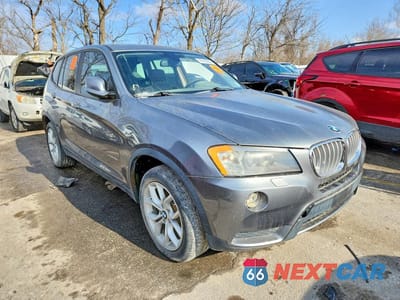 Czwarte zdjęcie samochodu z boku: 2014 BMW X3 XDRIVE35I VIN:5UXWX7C59E0E82837 - miniatura