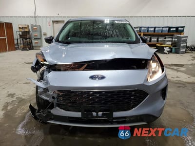 Piąte zdjęcie samochodu w środku: 2022 FORD ESCAPE SE VIN:1FMCU9G65NUB14636 - miniatura