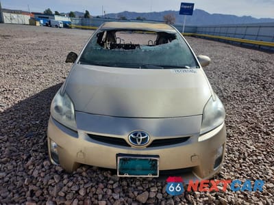 Piąte zdjęcie samochodu w środku: 2010 TOYOTA PRIUS II VIN:JTDKN3DU1A0143095 - miniatura
