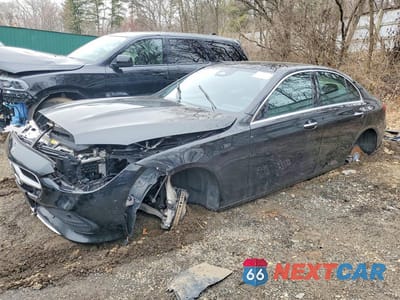 2025 MERCEDES-BENZ C 300 W1KAF4GB9SR251234 - główne zdjęcie licytacji z USA - miniatura