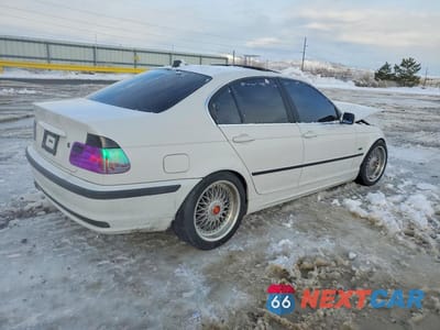 Trzecie zdjęcie samochodu z tyłu: 2000 BMW 328 I VIN:WBAAM5343YJR59514 - miniatura