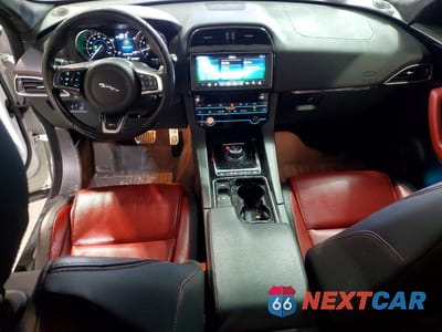 Zdjęcie 8 z 13 samochodu: 2019 JAGUAR F-PACE R - SPORT VIN:SADCL2FX8KA361837 - miniatura
