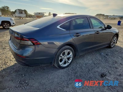 Trzecie zdjęcie samochodu z tyłu: 2023 HONDA ACCORD LX VIN:1HGCY1F28PA030678 - miniatura