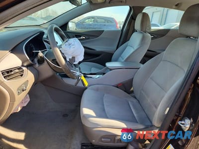 Zdjęcie 7 z 11 samochodu: 2021 CHEVROLET MALIBU LS VIN:1G1ZC5ST9MF084687 - miniatura