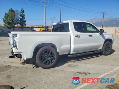 Trzecie zdjęcie samochodu z tyłu: 2025 CHEVROLET SILVERADO C1500 CUSTOM VIN:1GCRABEK0SZ244238 - miniatura