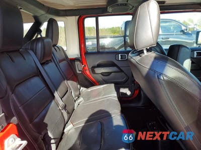 Zdjęcie 10 z 11 samochodu: 2020 JEEP WRANGLER UNLIMITED SAHARA VIN:1C4HJXEN8LW332654 - miniatura