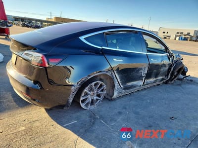Trzecie zdjęcie samochodu z tyłu: 2019 TESLA MODEL 3 VIN:5YJ3E1EA8KF324436 - miniatura