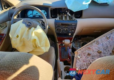 Zdjęcie 8 z 11 samochodu: 2003 TOYOTA COROLLA LE VIN:1NXBR32E53Z105151 - miniatura