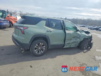 Trzecie zdjęcie samochodu z tyłu: 2026 CHEVROLET EQUINOX LT VIN:3GNAXPEG5TL239542 - miniatura
