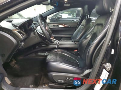 Zdjęcie 7 z 13 samochodu: 2019 LINCOLN MKZ RESERVE II VIN:3LN6L5MU4KR604869 - miniatura