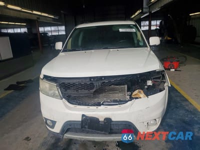 Piąte zdjęcie samochodu w środku: 2017 DODGE JOURNEY SXT VIN:3C4PDCBG8HT676192 - miniatura