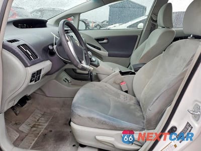 Zdjęcie 7 z 12 samochodu: 2010 TOYOTA PRIUS III VIN:JTDKN3DU6A0122727 - miniatura