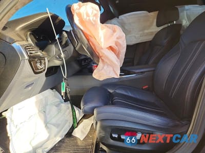 Zdjęcie 7 z 12 samochodu: 2018 BMW M550XI VIN:WBAJB9C56JB049247 - miniatura