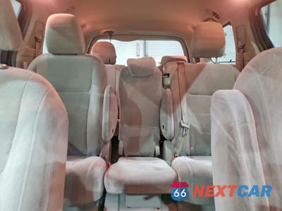 Zdjęcie 10 z 12 samochodu: 2017 TOYOTA SIENNA VIN:5TDKZ3DCXHS857939 - miniatura