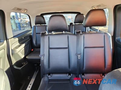 Zdjęcie 10 z 12 samochodu: 2016 MERCEDES-BENZ METRIS VIN:WD4PG2EE9G3091083 - miniatura
