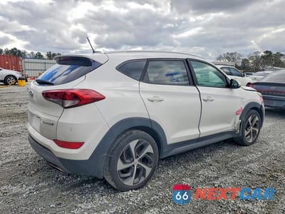 Trzecie zdjęcie samochodu z tyłu: 2016 HYUNDAI TUCSON SPORT VIN:KM8J33A27GU250962 - miniatura