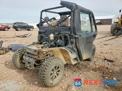 Czwarte zdjęcie samochodu z boku: 2021 CAN-AM DEFENDER UTILITY VEHICLE VIN:3JBUGAN44MK000325 - miniatura