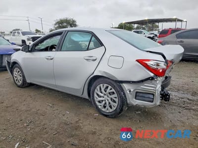 Drugie zdjęcie samochodu z przodu: 2017 TOYOTA COROLLA L VIN:5YFBURHE2HP613904 - miniatura