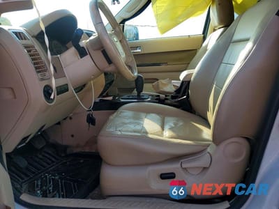 Zdjęcie 7 z 12 samochodu: 2009 FORD ESCAPE LIMITED VIN:1FMCU04G59KB93932 - miniatura