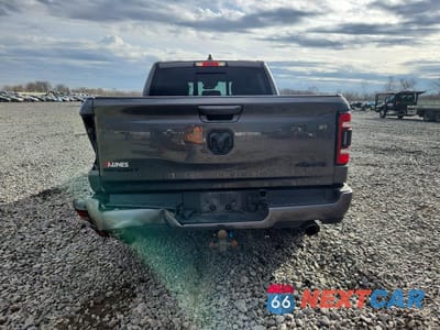 Zdjęcie 6 z 12 samochodu: 2022 RAM TRUCKS 1500 SPORT VIN:1C6SRFVT6NN437748 - miniatura