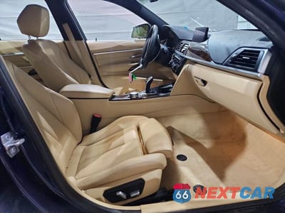 Zdjęcie 7 z 12 samochodu: 2016 BMW 328 XI SULEV VIN:WBA8E3G5XGNU05462 - miniatura