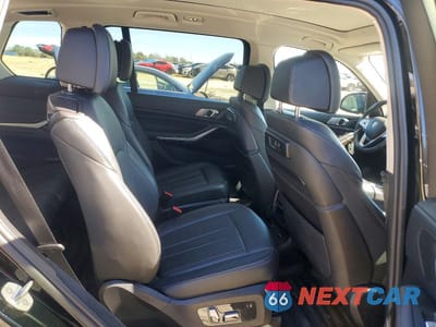 Zdjęcie 11 z 13 samochodu: 2020 BMW X7 XDRIVE40I VIN:5UXCW2C04L9B42310 - miniatura