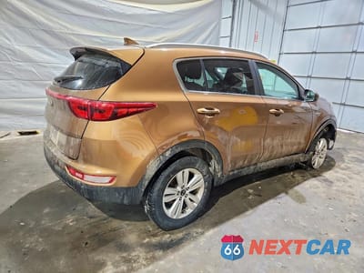 Trzecie zdjęcie samochodu z tyłu: 2019 KIA SPORTAGE LX VIN:KNDPMCAC2K7581041 - miniatura