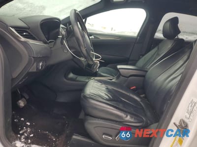 Zdjęcie 7 z 13 samochodu: 2017 LINCOLN MKC SELECT VIN:5LMCJ2D92HUL04300 - miniatura