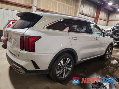 Trzecie zdjęcie samochodu z tyłu: 2024 KIA SORENTO EX VIN:KNDRHDLG1R5247267 - miniatura