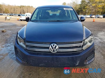 Piąte zdjęcie samochodu w środku: 2014 VOLKSWAGEN TIGUAN S VIN:WVGBV3AX3EW560263 - miniatura