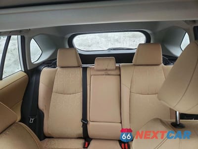 Zdjęcie 10 z 12 samochodu: 2025 TOYOTA RAV4 XLE VIN:2T3P1RFV6SW597804 - miniatura