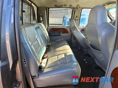 Zdjęcie 10 z 12 samochodu: 2003 FORD F250 FLATBED TRUCK VIN:1FTNW21S23EA53127 - miniatura