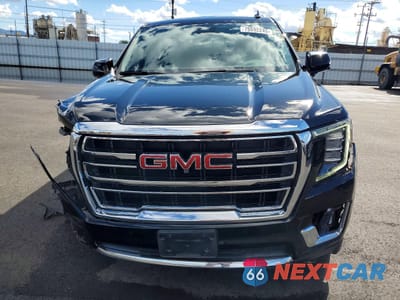Piąte zdjęcie samochodu w środku: 2023 GMC YUKON XL C1500 SLT VIN:1GKS1GKD7PR292108 - miniatura