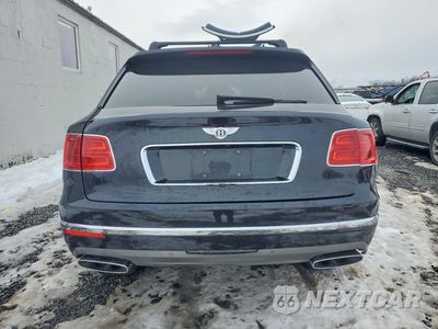 Zdjęcie 6 z 13 samochodu: 2017 BENTLEY BENTAYGA VIN:SJAAC2ZV1HC016001 - miniatura