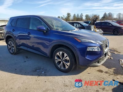 Czwarte zdjęcie samochodu z boku: 2023 NISSAN ROGUE SV VIN:JN8BT3BB5PW483285 - miniatura