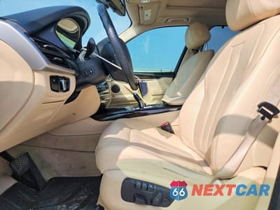 Zdjęcie 7 z 12 samochodu: 2014 BMW X5 XDRIVE35D VIN:5UXKS4C52E0J94599 - miniatura