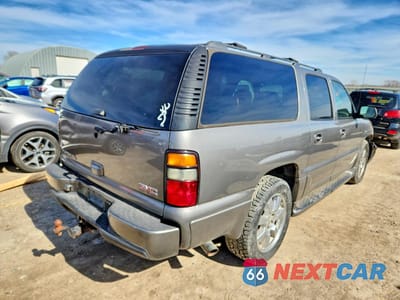 Trzecie zdjęcie samochodu z tyłu: 2006 GMC YUKON XL DENALI VIN:1GKFK66U36J166098 - miniatura