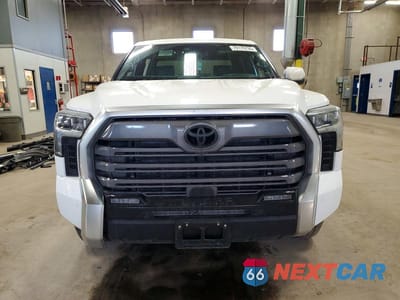 Piąte zdjęcie samochodu w środku: 2025 TOYOTA TUNDRA LIMITED VIN:5TFJA5DB0SX286663 - miniatura