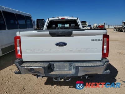 Zdjęcie 6 z 11 samochodu: 2024 FORD F350 SUPER DUTY VIN:1FT8W3BT4REC93721 - miniatura