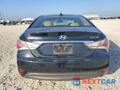 Zdjęcie 6 z 12 samochodu: 2012 HYUNDAI SONATA HYBRID BASE VIN:KMHEC4A43CA040816 - miniatura