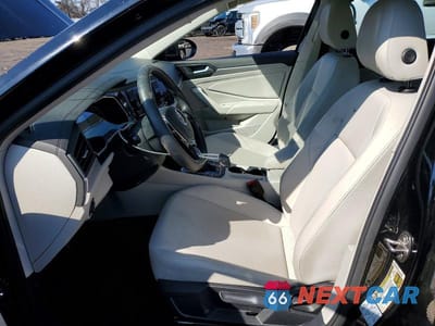 Zdjęcie 7 z 11 samochodu: 2020 VOLKSWAGEN JETTA S VIN:3VWCB7BU0LM033529 - miniatura