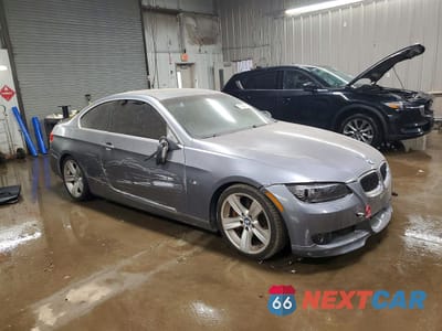 Czwarte zdjęcie samochodu z boku: 2008 BMW 335 I VIN:WBAWB73598P038752 - miniatura