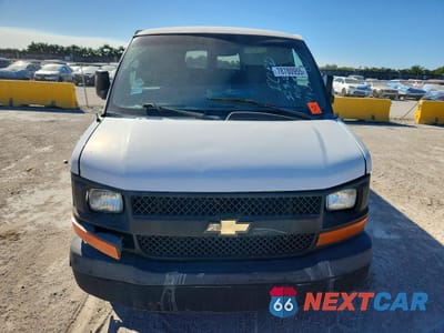 Piąte zdjęcie samochodu w środku: 2014 CHEVROLET EXPRESS G3500 LS VIN:1GAZGZFAXE1114332 - miniatura