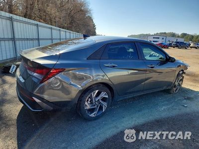 Trzecie zdjęcie samochodu z tyłu: 2025 HYUNDAI ELANTRA SEL SPORT VIN:KMHLM4DG6SU057097 - miniatura