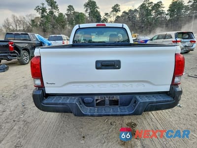 Zdjęcie 6 z 11 samochodu: 2018 TOYOTA TACOMA ACCESS CAB VIN:5TFRX5GN6JX122341 - miniatura