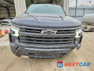 Piąte zdjęcie samochodu w środku: 2024 CHEVROLET SILVERADO K1500 RST VIN:2GCUDEED9R1134666 - miniatura