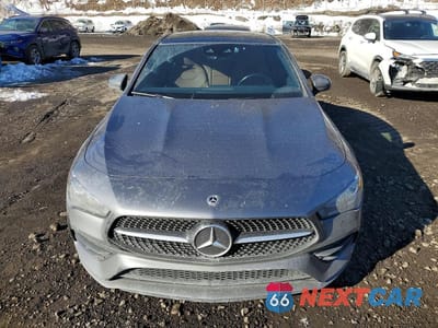 Piąte zdjęcie samochodu w środku: 2023 MERCEDES-BENZ CLA 250 4MATIC VIN:W1K5J4HBXPN347483 - miniatura