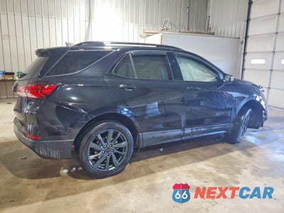 Trzecie zdjęcie samochodu z tyłu: 2023 CHEVROLET EQUINOX RS VIN:3GNAXMEG0PL174622 - miniatura