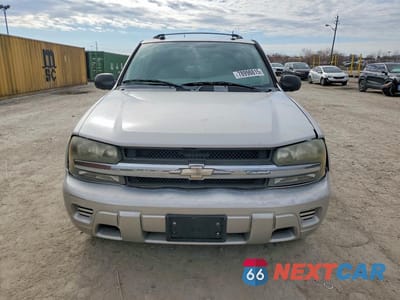 Piąte zdjęcie samochodu w środku: 2005 CHEV TRAILBLAZER VIN:1GNDT13SX52260260 - miniatura